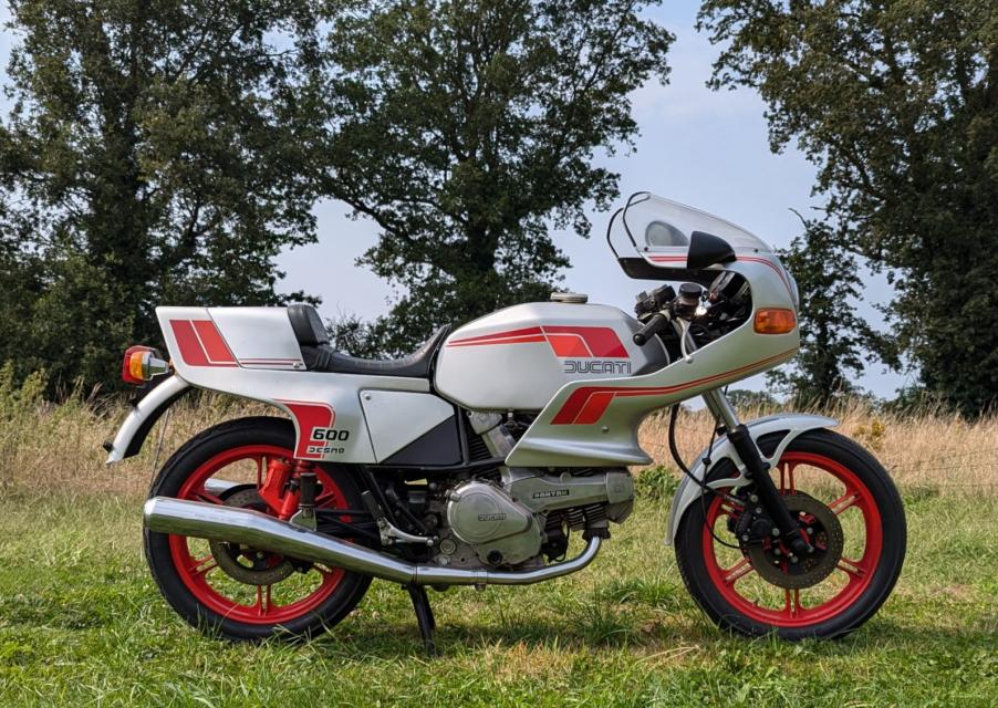 Ducati Pantah 600 sl 1982