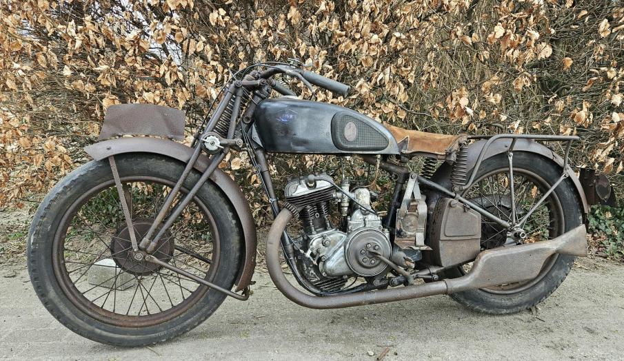 Gillet 400cc 1934 with matching numbers runs and shifts