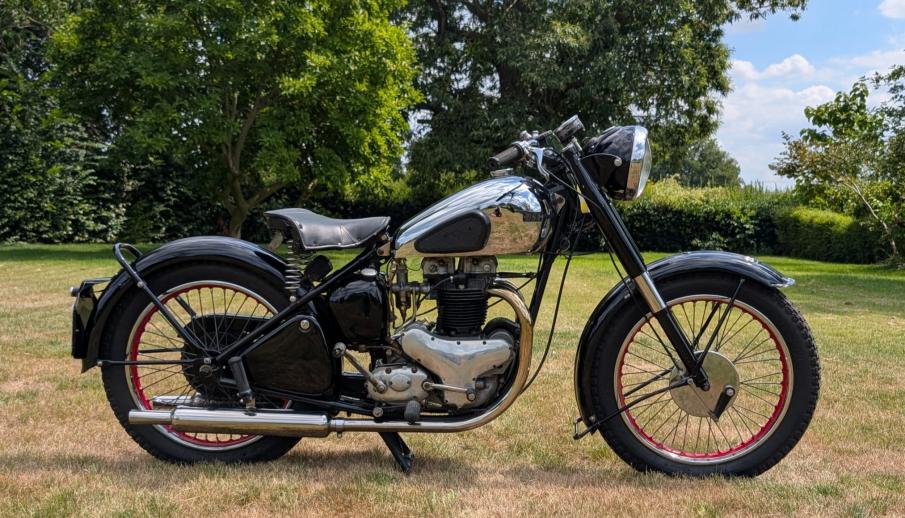 BSA 500cc A7 Tele Rigid 1948 with dutch registration papers