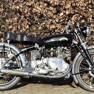 Vincent Comet 500cc OHV 1951 with UK registration papers