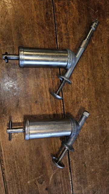 Harley Wla Wlc wl grease guns Lincoln