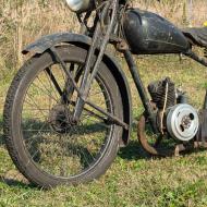 DKW RT98 barnfind engine turns gearbox shifts  1939