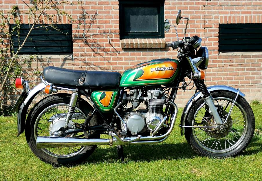 Honda CB550 in seventies look with dutch registration papers