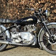 Vincent Comet 500cc OHV 1951 with UK registration papers