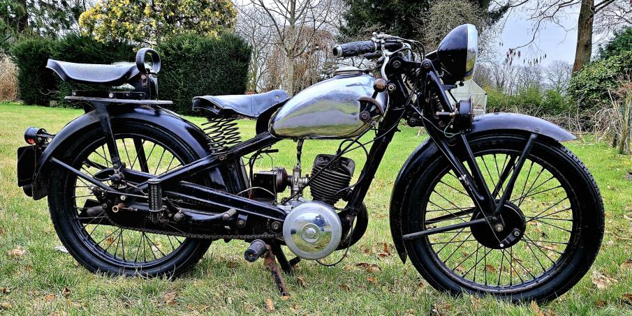 DKW 1934 KM200 with dutch registration great runner