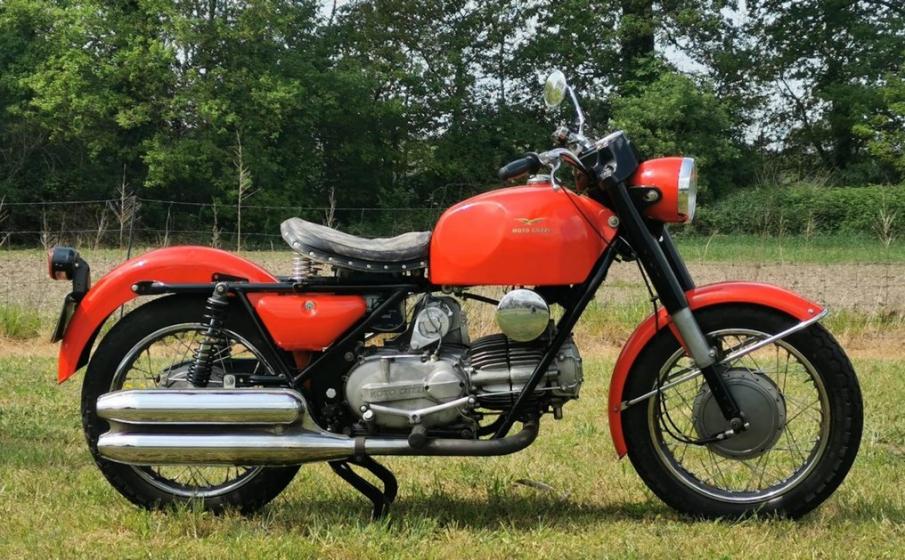 Moto Guzzi 500cc Falcone 1970 with dutch registration papers