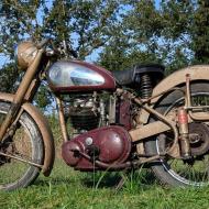 BSA C11 onecilinder 250cc OHV 1954