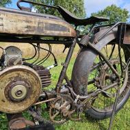 Douglas 2 3/4pk 350cc 1924 real australian barnfind running