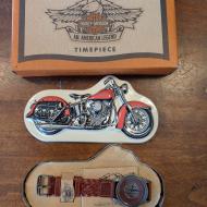 Harley Davidson Watch Collectorsitem with box and can in Red