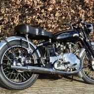 Vincent Comet 500cc OHV 1951 with UK registration papers