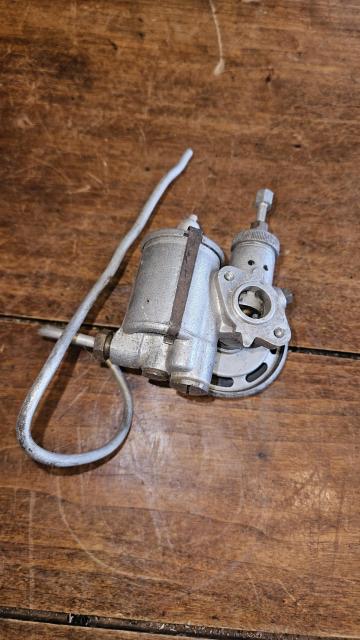 Fichtel en Sachs carburettor