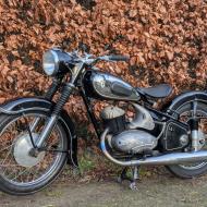 DKW RT250/2 year 1955 with dutch registration papers in first paint