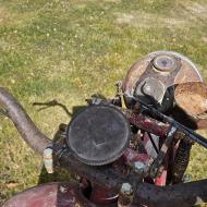 Ariel WNG 350cc 1940 Ex world war 2 machine french barnfind great project