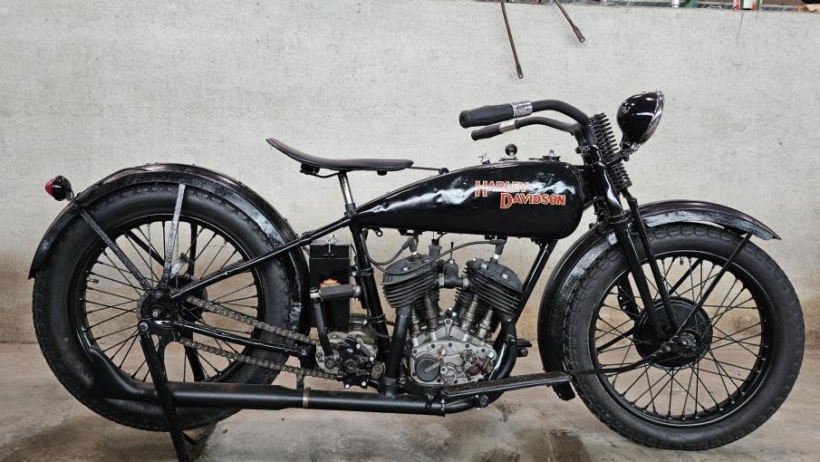 Harley-Davidson 750cc Model D 1930 project for restoration or boardtracker