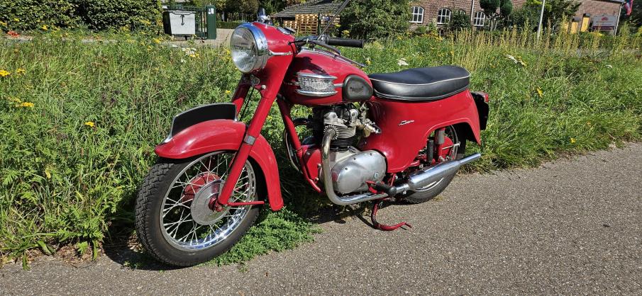 Triumph 5ta Speedtwin 500cc "Bathtub" From 1959 | Dutch Lion Motorbikes