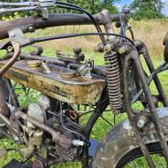 Douglas 2 3/4pk 350cc 1924 real australian barnfind running