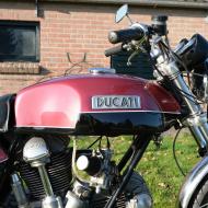 Ducati Roundcase 750GT 1973 with belgian registration papers