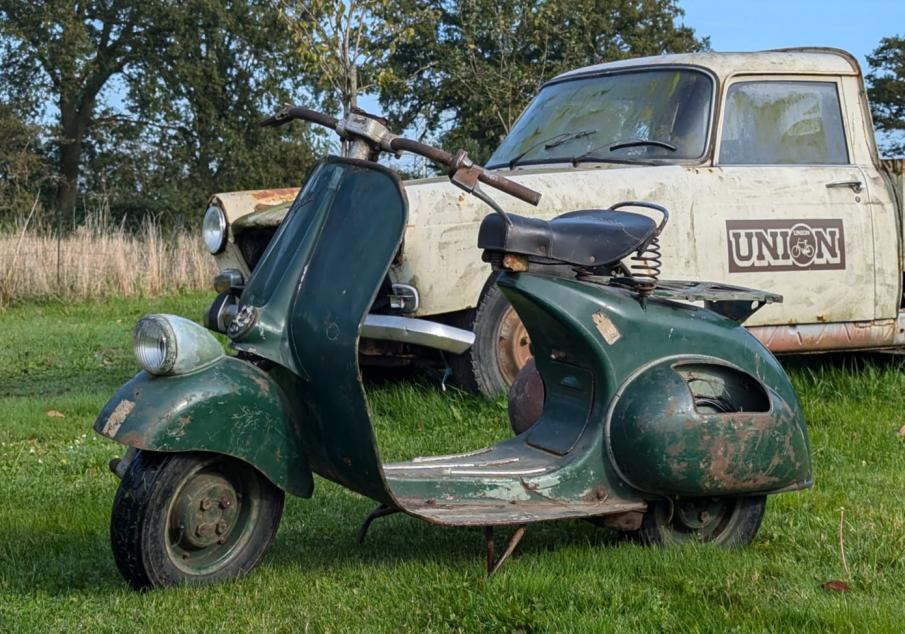 Vespa Faro Basso 1952