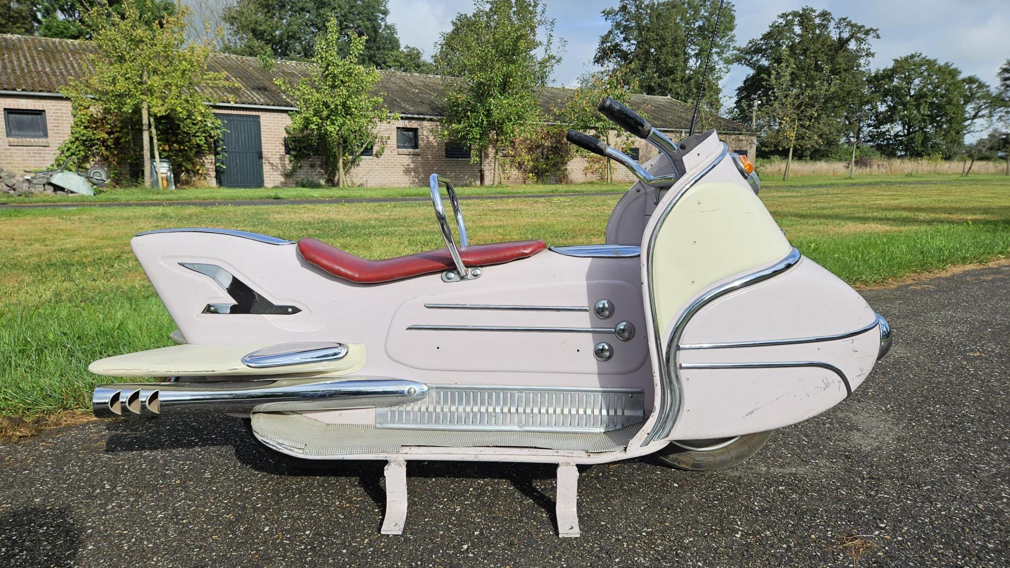 Autopede Carousel motorbike/Spacescooter | Dutch Lion Motorbikes