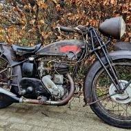 Coming in Terrot HD 350cc 1934 great patina