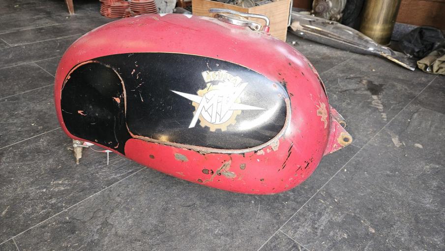 MV AGUSTA petrol tank with cap and petroltaps