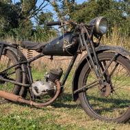 DKW RT98 barnfind engine turns gearbox shifts  1939