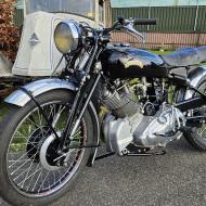 Vincent Comet 500cc OHV 1951 with UK registration papers