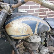 FN  M13 450cc 1949  1 cyl sv  with a nice  patina winterproject for restoration