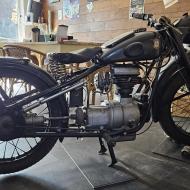 1937 BMW 200cc OHV  R20 with original old dutch registration paperrs