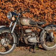 Rabeneick 150cc in first paint great complete condition