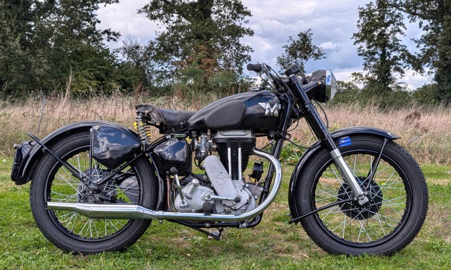 Matchless G3L 1949 in beautiful restored condition with dutch registration papers