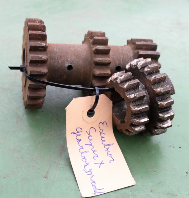 Excelsior super x gearbox sprockets (1)