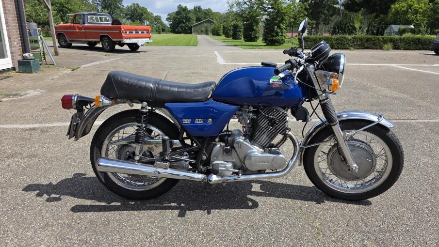 Coming in Laverda GTL 750cc 1976 dutch registration papers