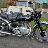 Vincent Comet 500cc OHV 1951 with UK registration papers