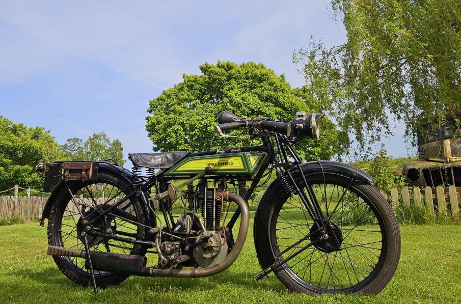 Royal Enfield 350cc ohv Sport 1926 with dutch registration