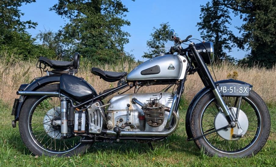 Condor 1952 A580 580cc 2 cyl sv with dutch registration papers