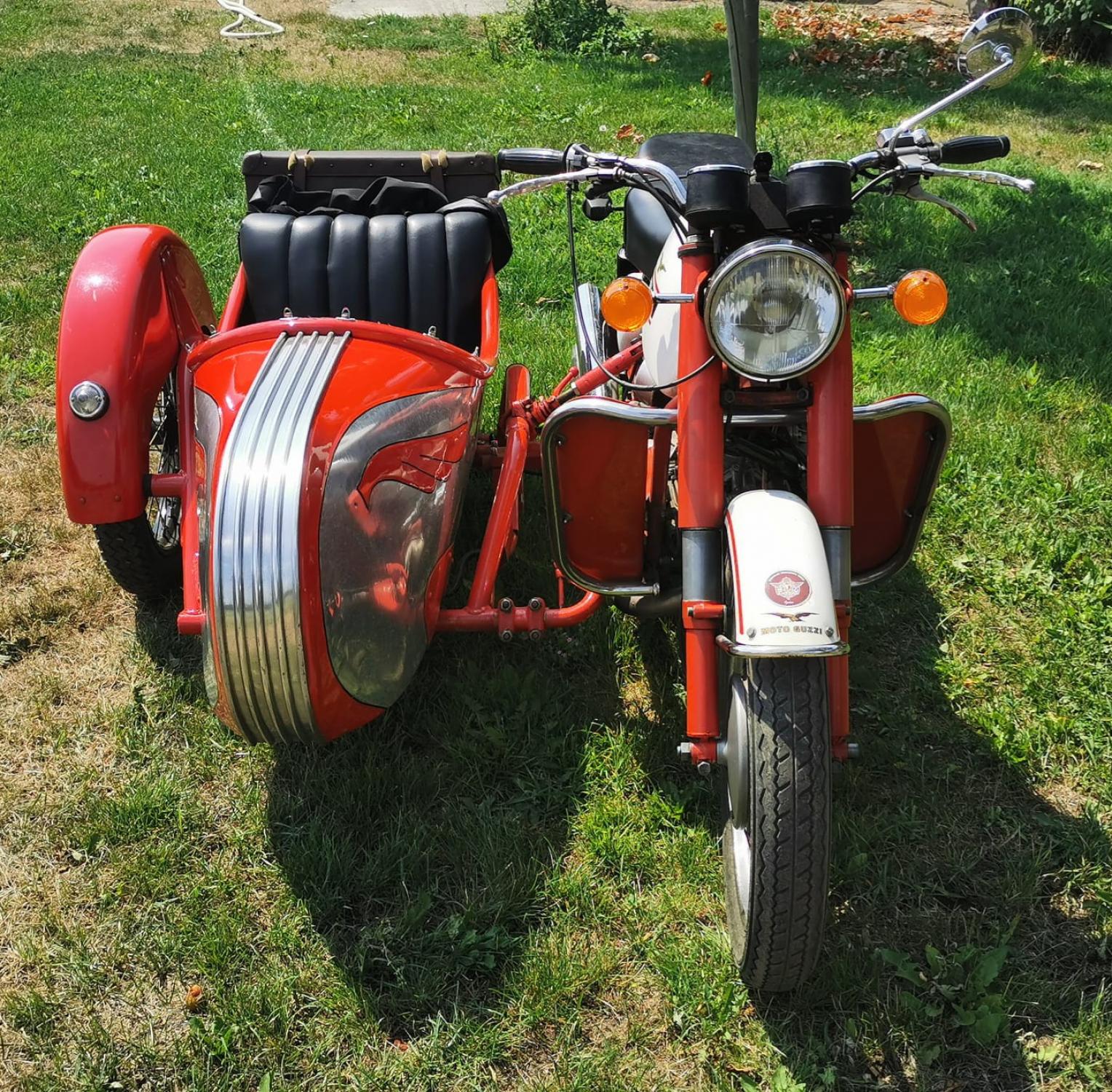 Moto Guzzi Nuovo Falcone 500cc OHV 1972 with Stoye alu sidecar | Dutch ...