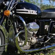 Moto Guzzi 850GT  1974 with dutch registration