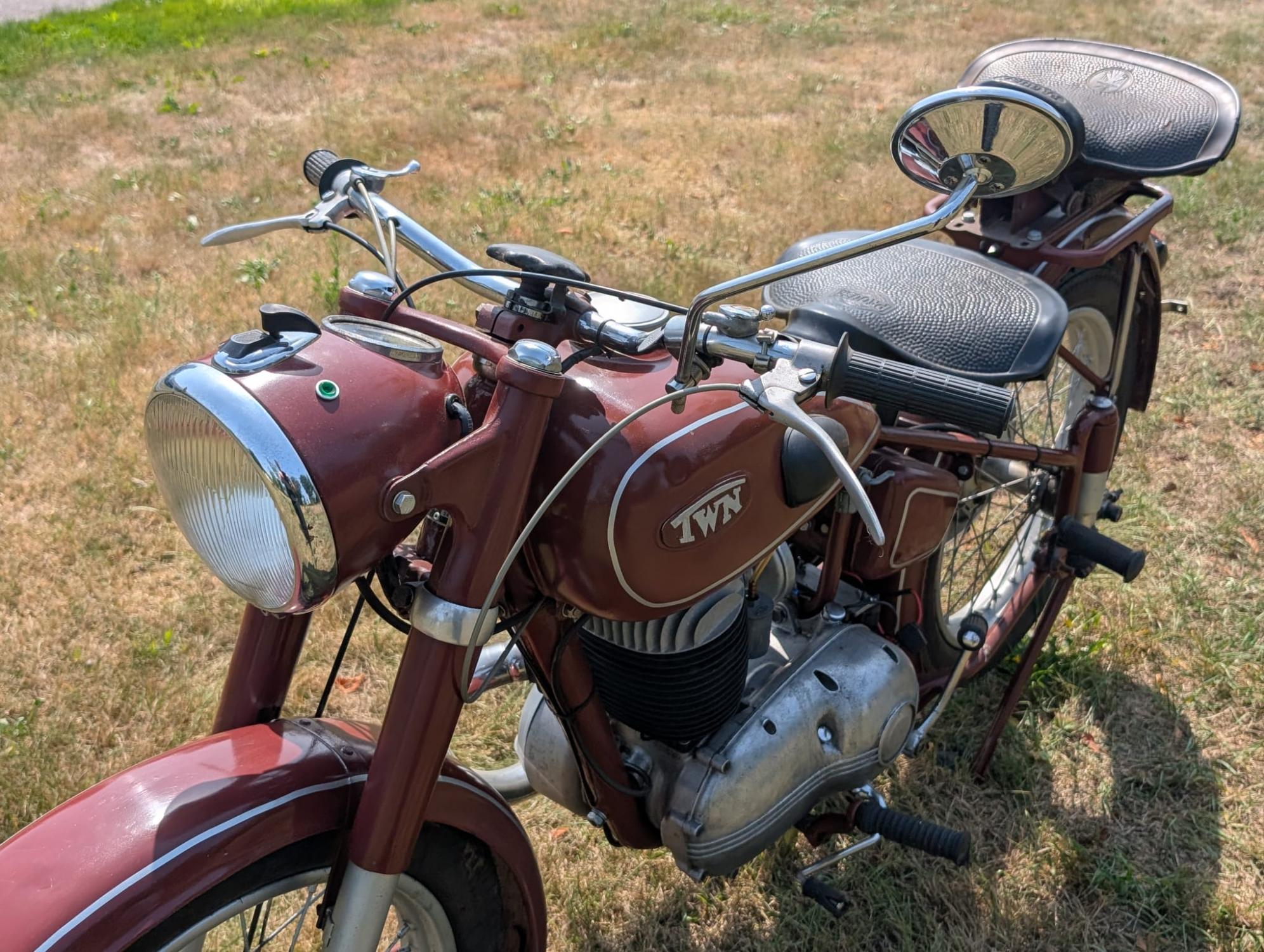 Triumph TWN BDG 125 250 Cornet - cylindre sans piston endommagé A187G