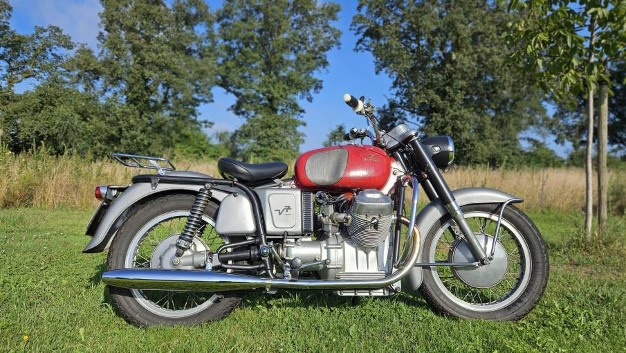 Moto Guzzi V7 from 1967 first model with dutch registration