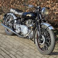 Vincent Comet 500cc OHV 1951 with UK registration papers