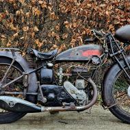 Coming in Terrot HD 350cc 1934 great patina